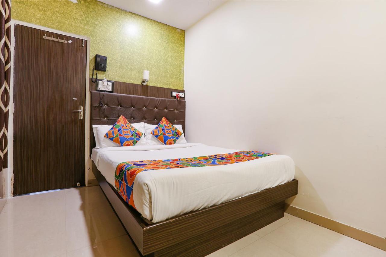 Hotel Aksa Powai Mumbai Exterior photo