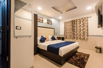 Hotel Aksa Powai Mumbai Exterior photo